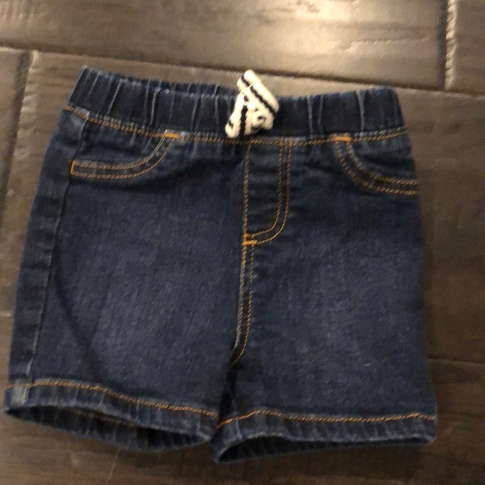 NWOT-  Jean shorts- by jumping beans (18 months)